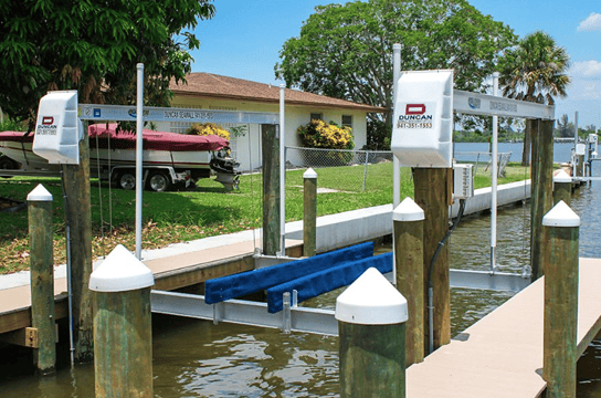 4 post boat lift