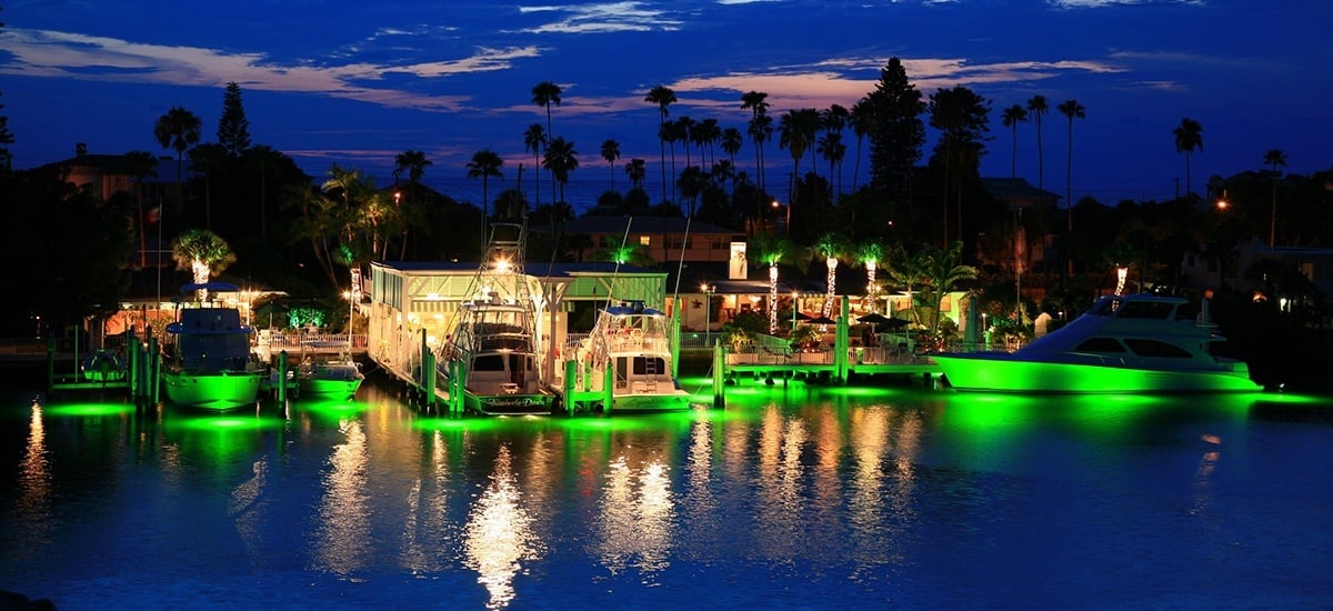 Green dock lights - Duncan Seawall