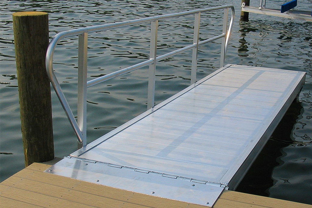 DuncanSeawall_0015_Aluminum Floating Ramp